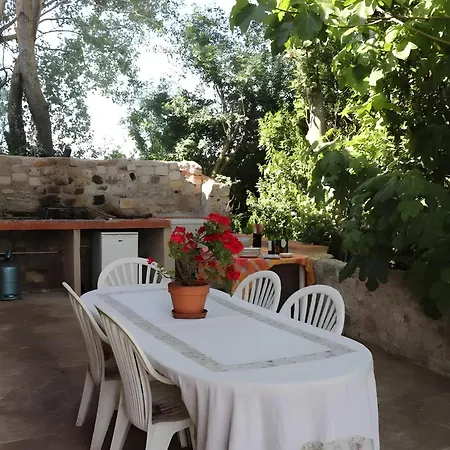 Le Du Petit Verdot